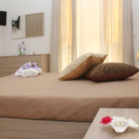 La Dimora Di Poppea Bed & Breakfast Помпей Екстериор снимка