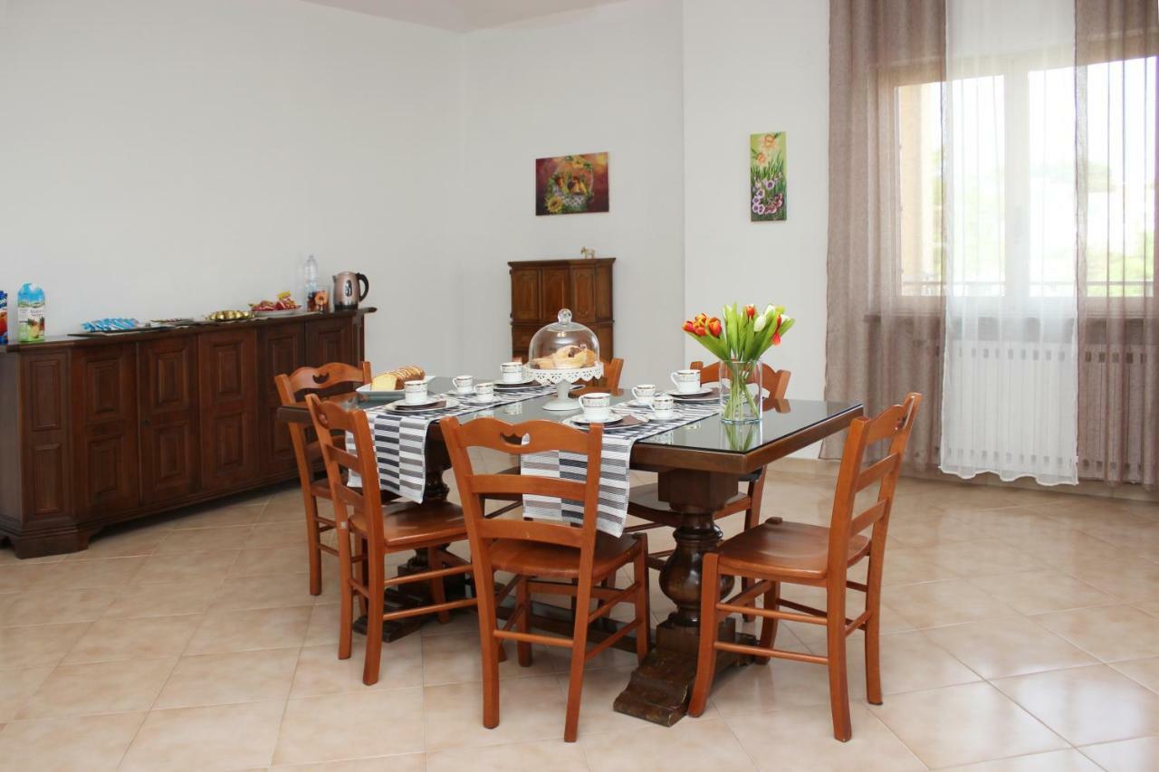 La Dimora Di Poppea Bed & Breakfast Помпей Екстериор снимка