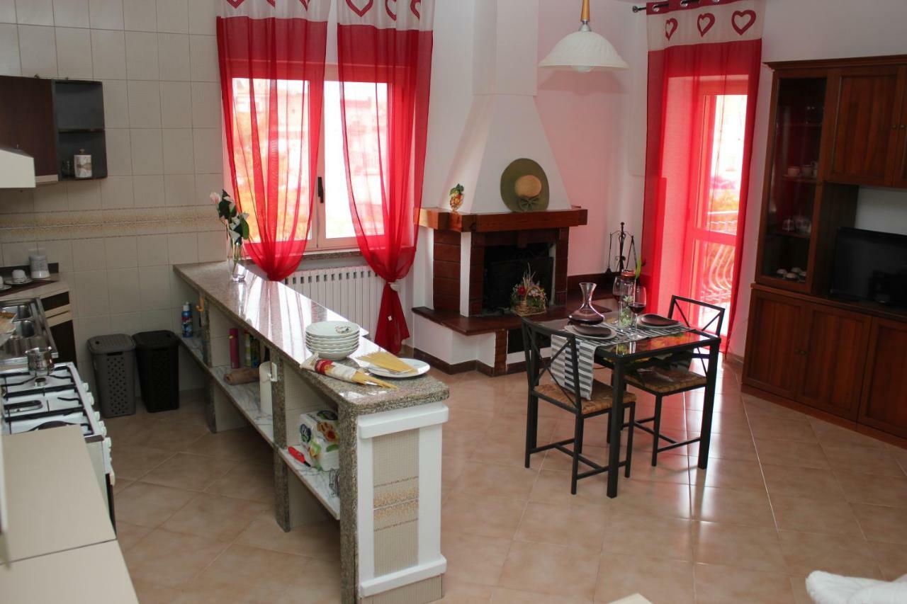 La Dimora Di Poppea Bed & Breakfast Помпей Екстериор снимка