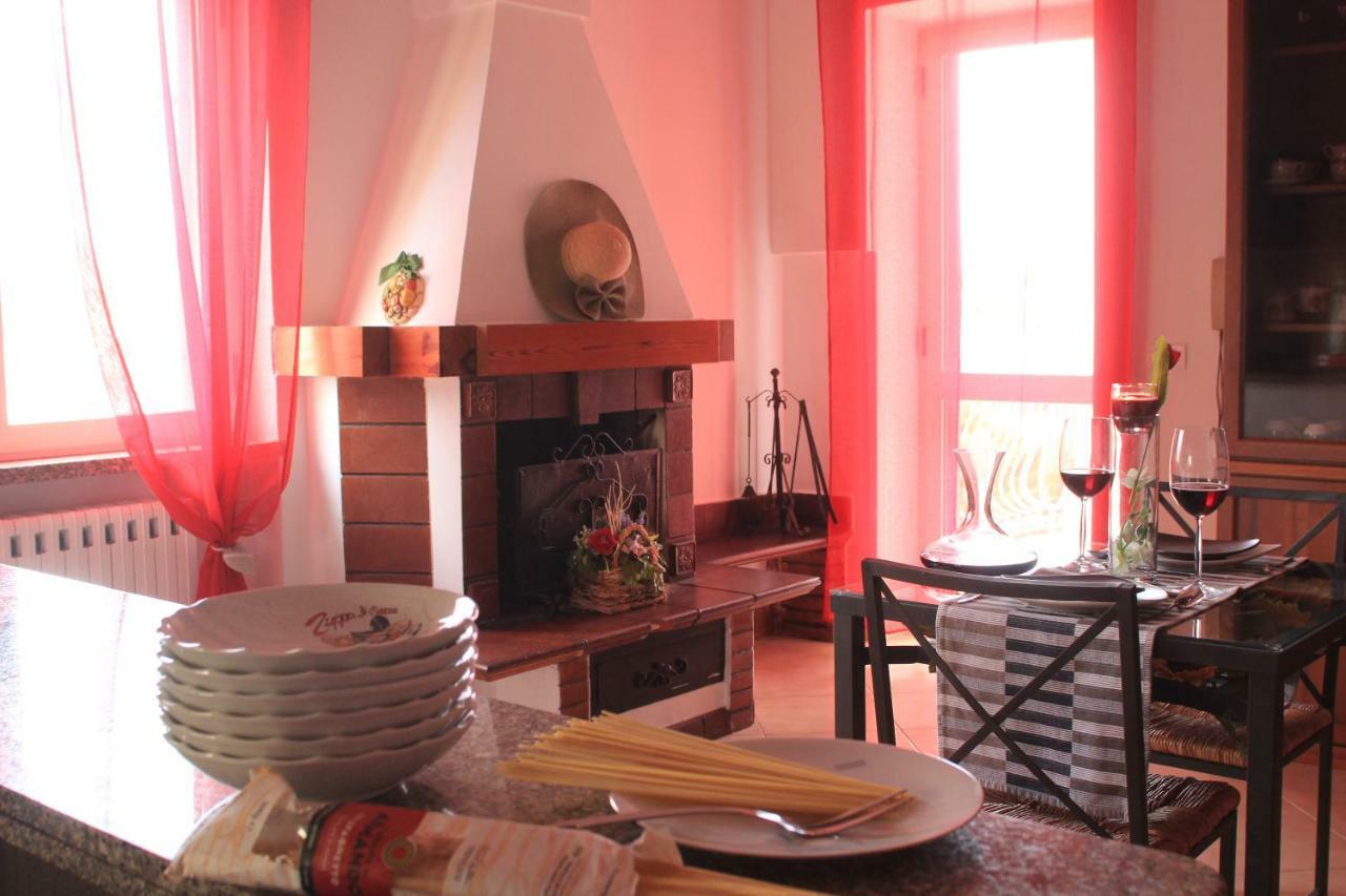 La Dimora Di Poppea Bed & Breakfast Помпей Екстериор снимка